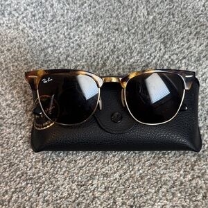 Ray-Ban Classic Brown Sunglasses